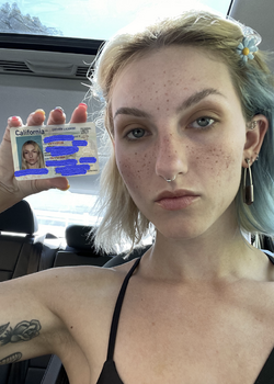 110 USA-DL SETS With SSN | Front-Back | Holding Selfie | SSN & Address Etc.