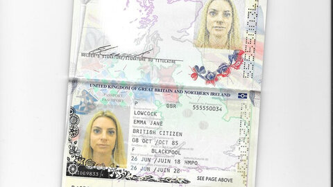 500 pics uk passport